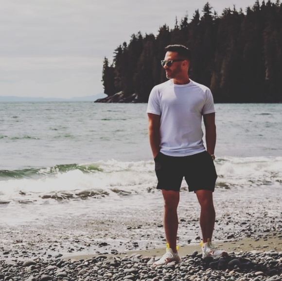 Meet your Posher, Graham - Picture 1 of 1